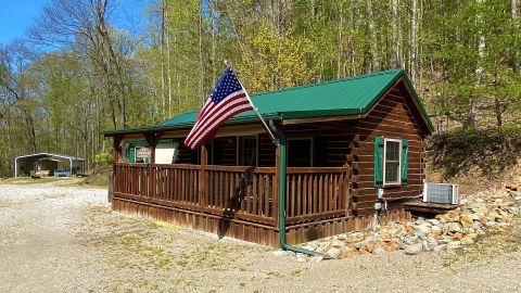 Cabin in Hocking Hills Cabin in Hocking Hills