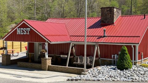 Lodge in Hocking hills Lodge in Hocking hills