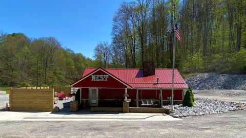 Lodge in Hocking hills Lodge in Hocking hills