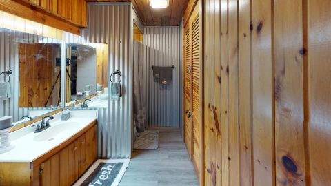 Lodge in Hocking hills Lodge in Hocking hills