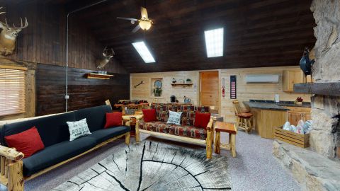 Lodge in Hocking hills Lodge in Hocking hills