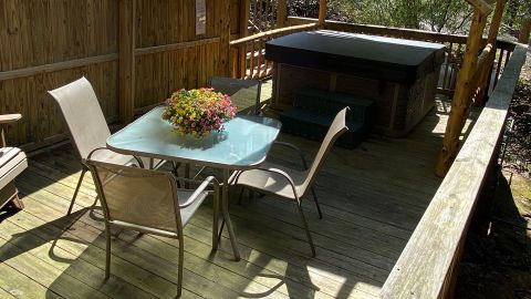 Treetop Lodge Hocking hills