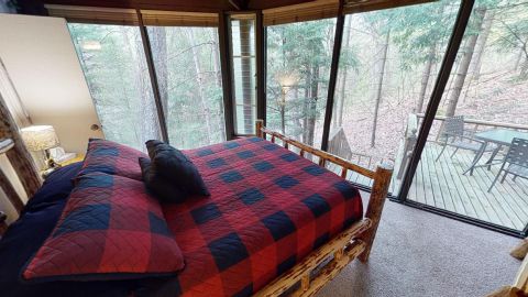 Treetop 1 Hocking hills