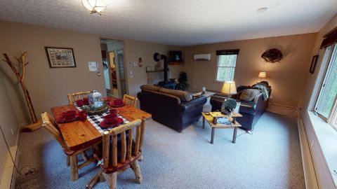 Treetop Lodge Hocking hills