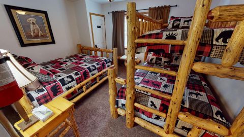 Lodge in Hocking Hill Lodge in Hocking Hill